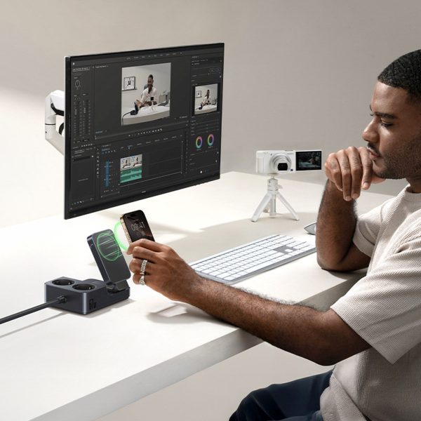 6-in-1 bezvadu uzlādes stacija USB-A USB-C 2x maiņstrāvas kontaktligzda 67W - melna