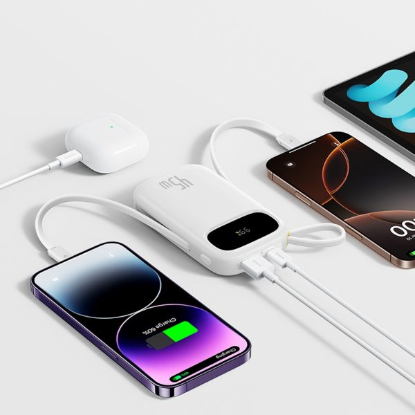Powerbank 10000mAh 45W FC31 Qpow 3 ar displeju USB-C iPhone Lightning kabeļi - balti
