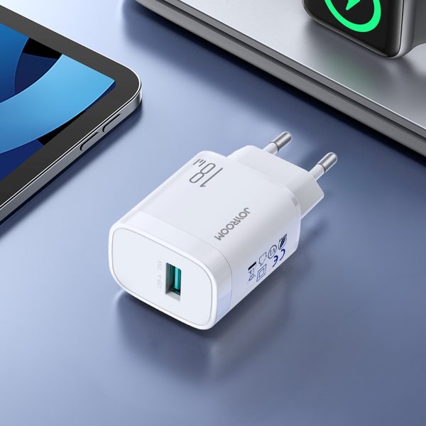 1033804-5-ladowarka-sieciowa-usb-a-18w-biala-joyroom-hurtownia-dropshipping.jpg 18 W USB-A sienas lādētājs - balts