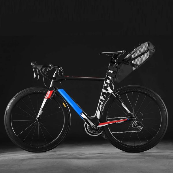 Ūdensizturīga velosipēda seglu soma 10L - melna