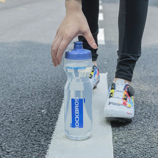 Velosipēda pudele 750 ml - caurspīdīga, zila