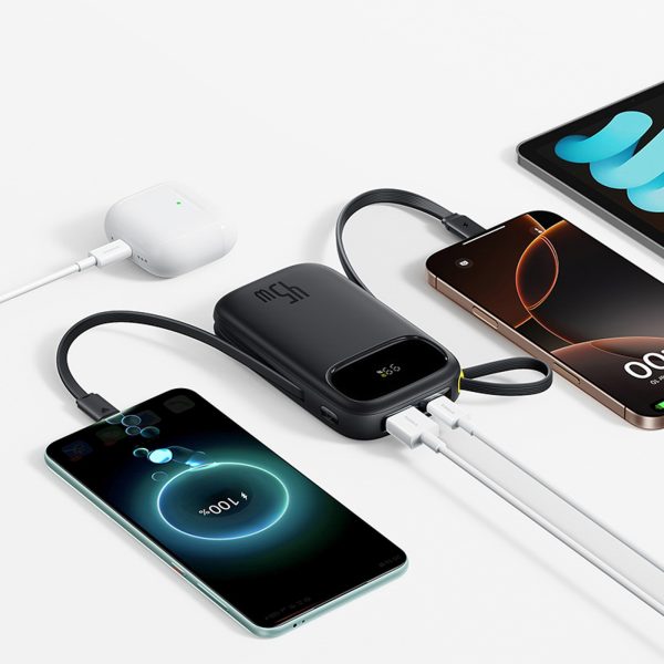 Powerbank 20000mAh USB-A USB-C ar displeju un 2 iebūvētiem kabeļiem 45W - melns