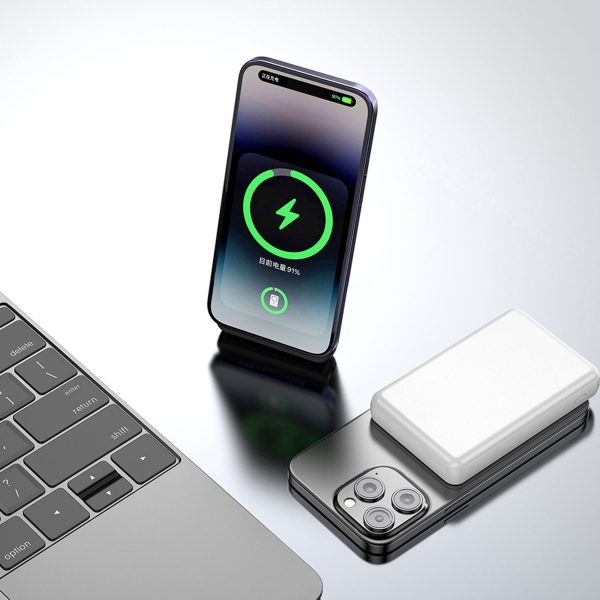 K14S 5000mAh magnētiskais pārnēsājamais akumulators USB-A USB-C 20W - balts