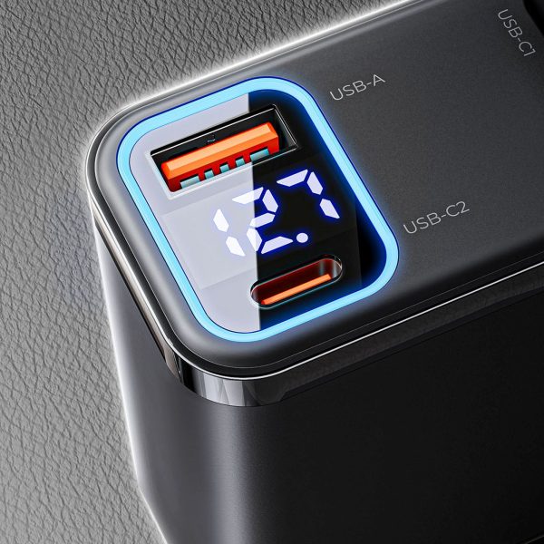 45 W USB-A USB-C automašīnas lādētājs ar ievelkamiem USB-C kabeļiem - melns