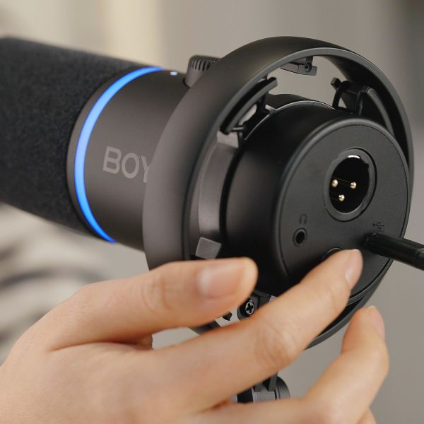 Vadu dinamiskais spēļu mikrofons USB XLR RGB - melns