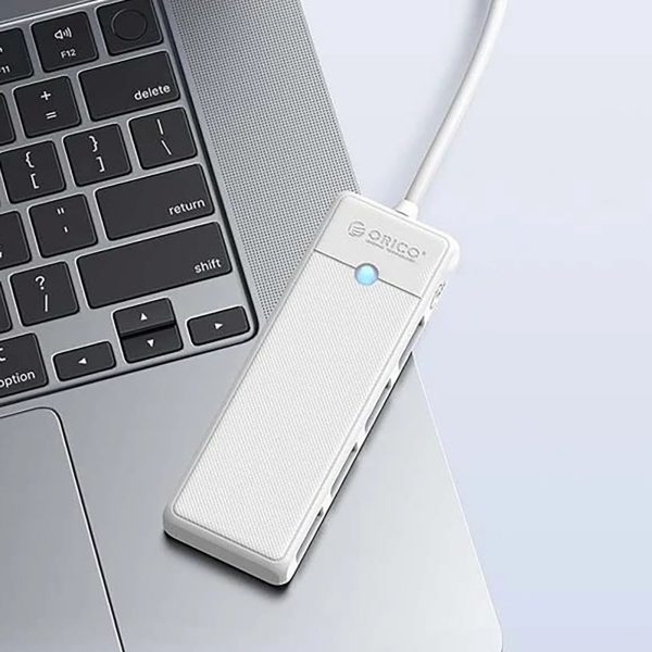 Centrmezgls 4 portu sadalītājs USB-C - USB-A 0,15 m - balts
