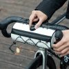 Ūdensizturīga velosipēda soma uz rullīšiem uz stūres 1,5 l - balta