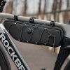 Ūdensizturīga velosipēda rāmja soma 2 l - melna
