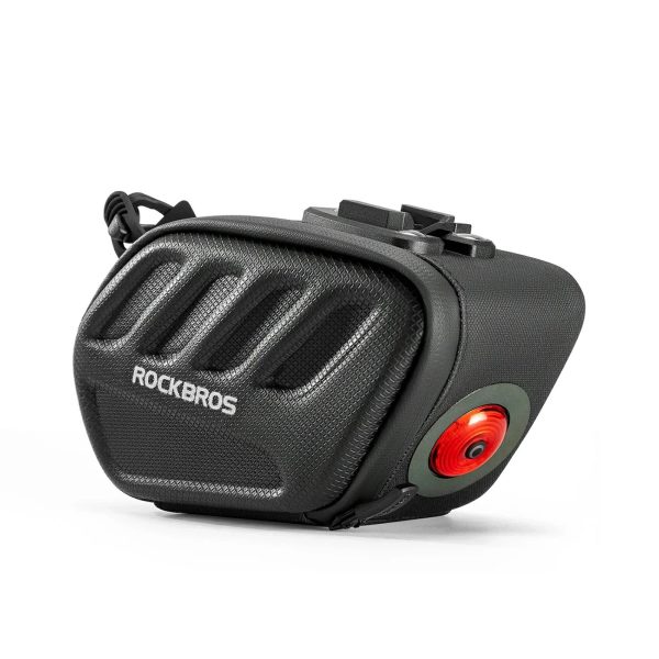 1035301-2-torba-rowerowa-podsiodlowa-z-inteligentna-lampka-rockbros-hurtownia-dropshipping.jpg Velosipēda seglu soma ar viedo aizmugurējo lukturi 0,45 l - melna